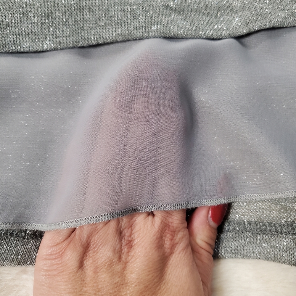 NWOT  Grey Lightweight Sweater - Picture 7 of 15